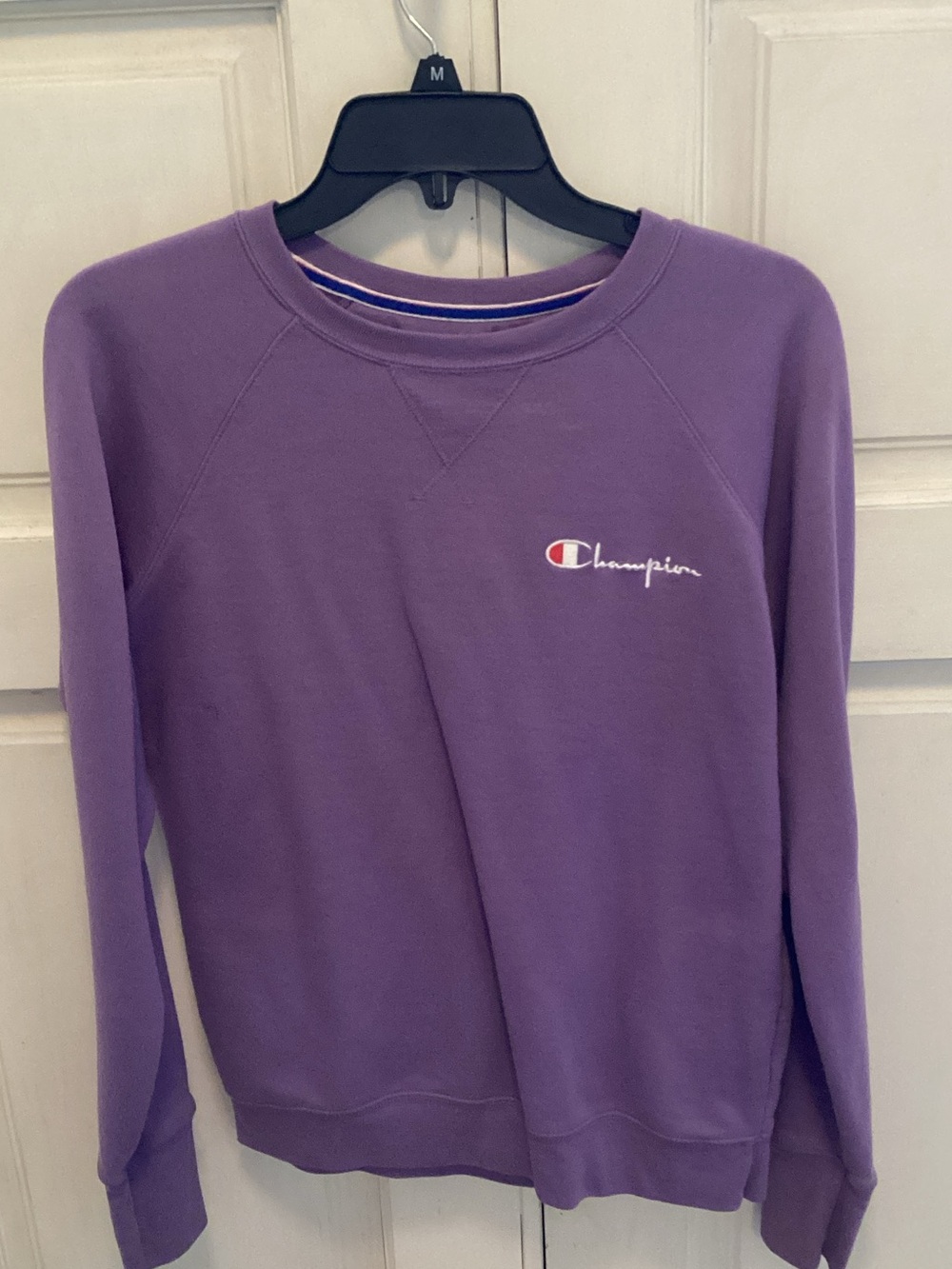 Champion Women's Lavender Crewneck Sweatshirt